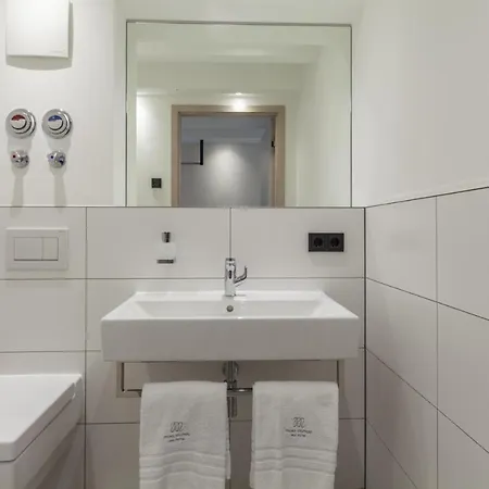 Avida Lofts Apartment *